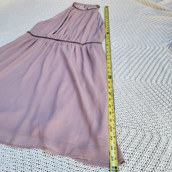 Chiffon Cocktail Dress with Beaded Neck and Waist Accents Size 10 - Picture 8 of 11